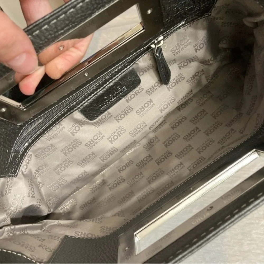 Michael kors silver leather evening party clutch bag